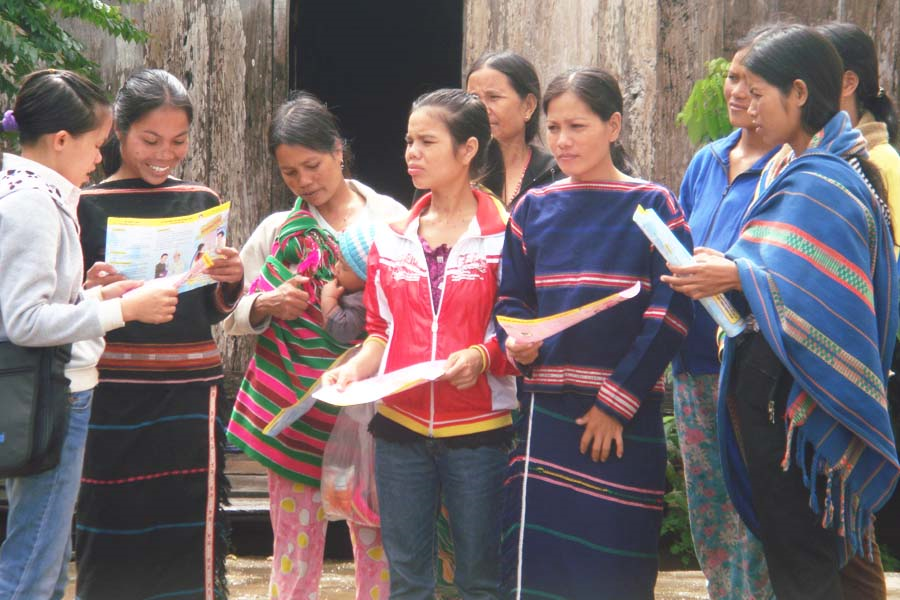 Hỏi-Đáp pháp luật: Thực hiện bình đẳng giới và giải quyết những vấn đề cấp thiết đối với phụ nữ và trẻ em